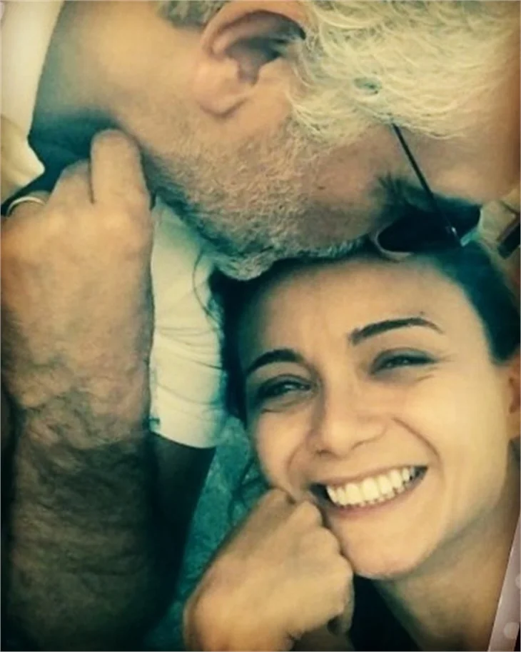Ünlü isimlerden 'Babalar Günü' paylaşımları!