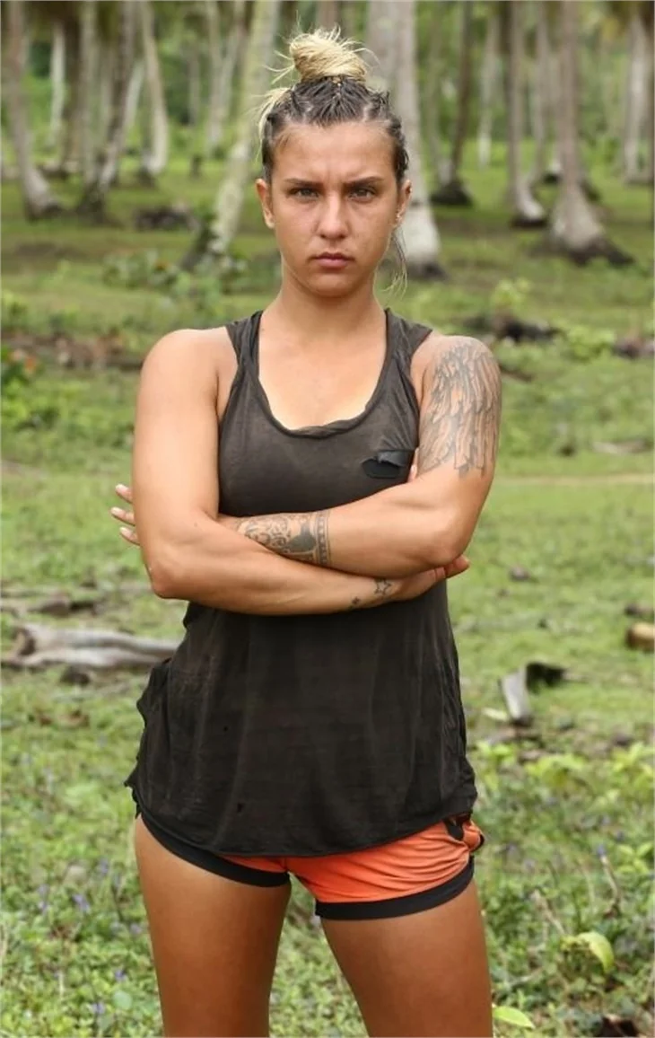 Survivor Elif Şadoğlu'nun şaşırtan hayatı...