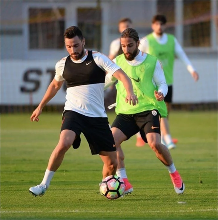 Galatasaray hazırlıklarını sürdürdü