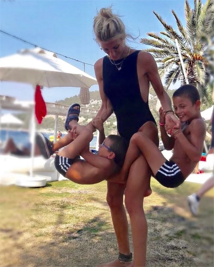 Ünlülerin 2017 tatil pozları