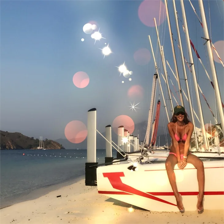 Ünlülerin 2017 tatil pozları