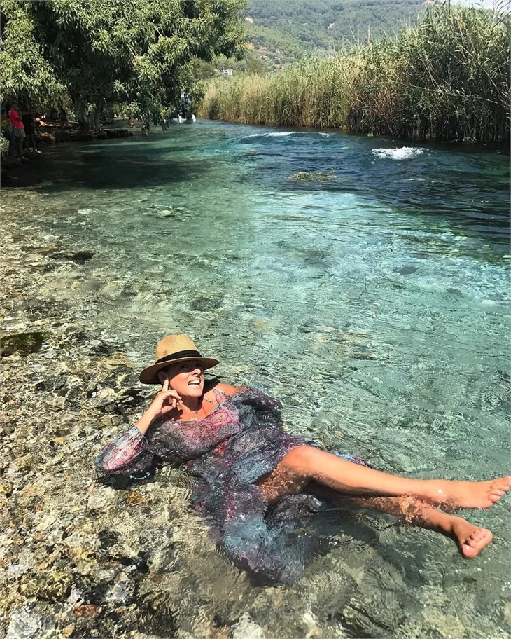 Ünlülerin 2017 tatil pozları