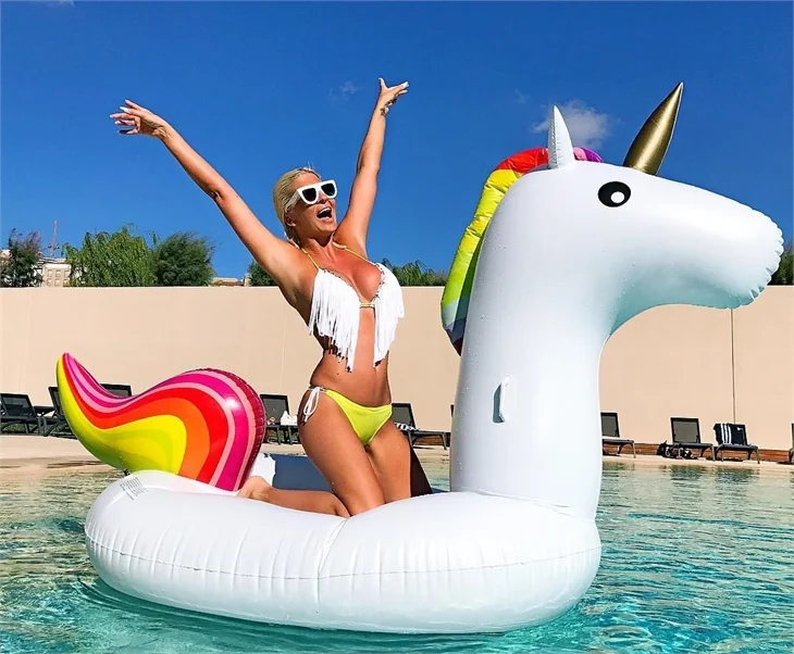 Ünlülerin 2017 tatil pozları