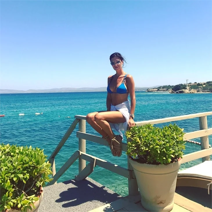Ünlülerin 2017 tatil pozları