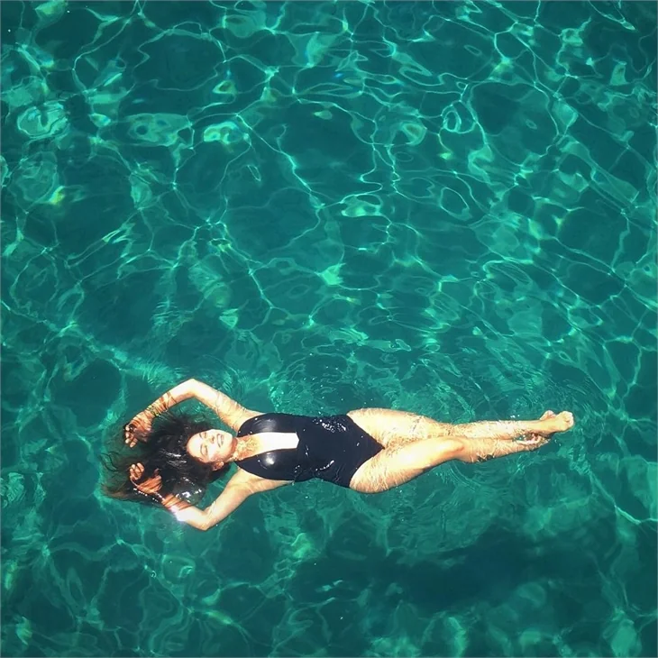 Ünlülerin 2017 tatil pozları