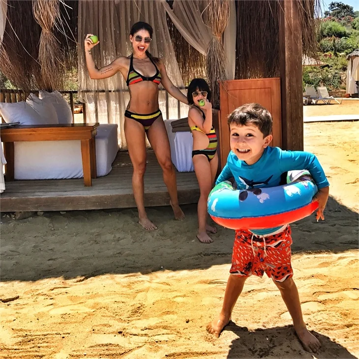 Ünlülerin 2017 tatil pozları