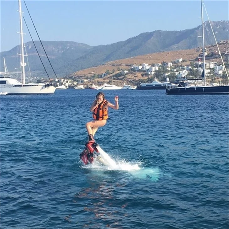 Ünlülerin 2017 tatil pozları