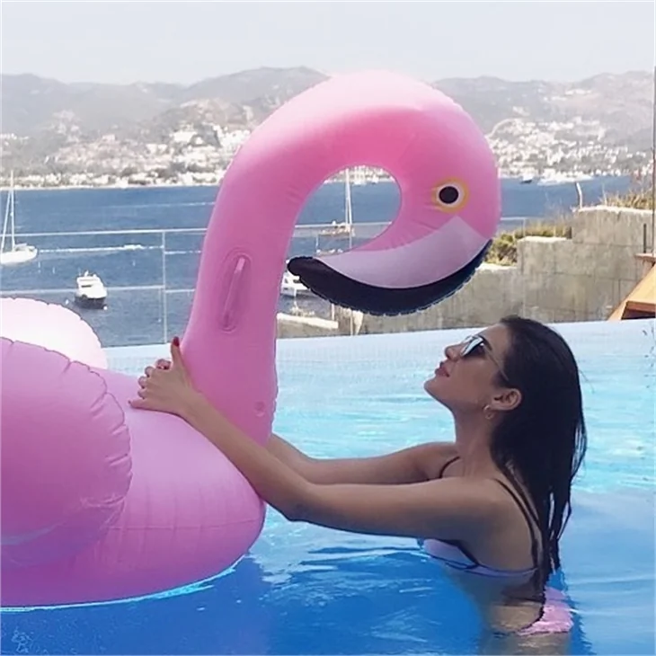 Ünlülerin 2017 tatil pozları