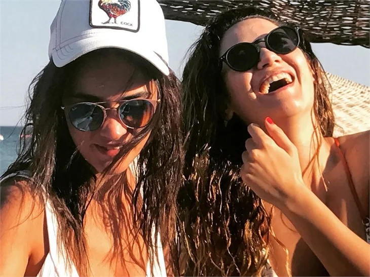 Ünlülerin 2017 tatil pozları