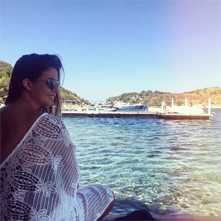 Ünlülerin 2017 tatil pozları