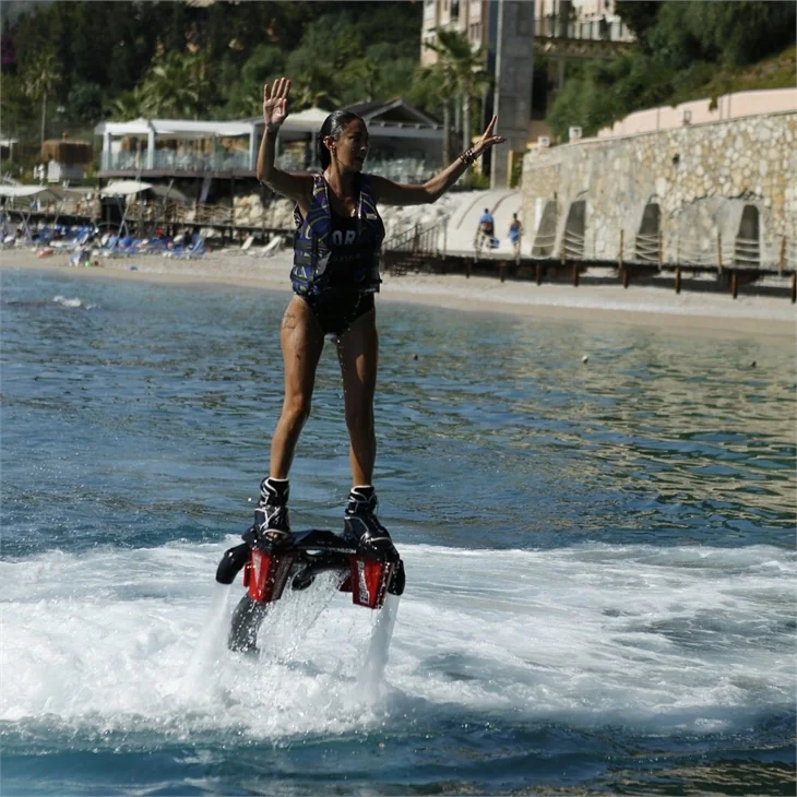 Ünlülerin 2017 tatil pozları
