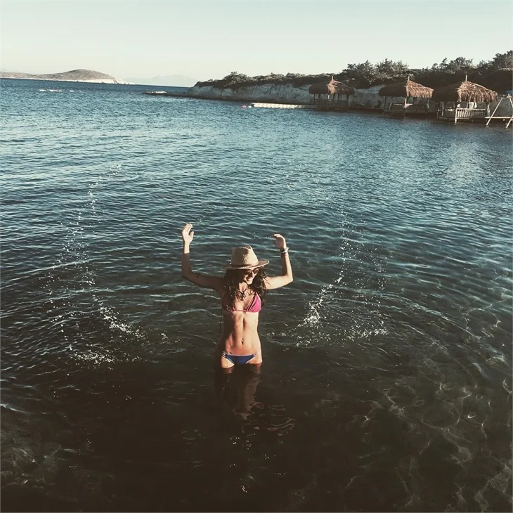 Ünlülerin 2017 tatil pozları
