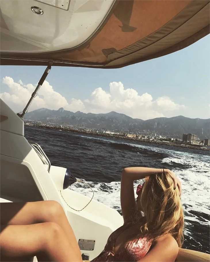 Ünlülerin 2017 tatil pozları