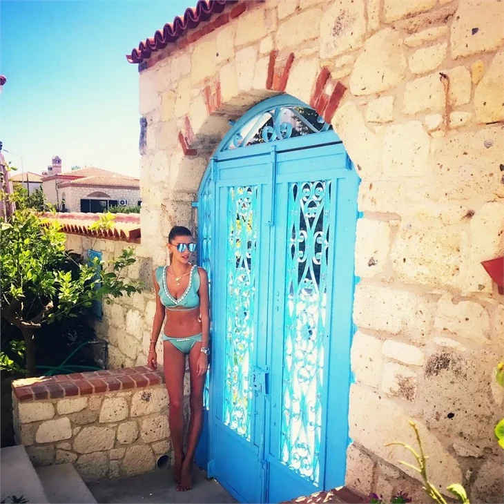 Ünlülerin 2017 tatil pozları