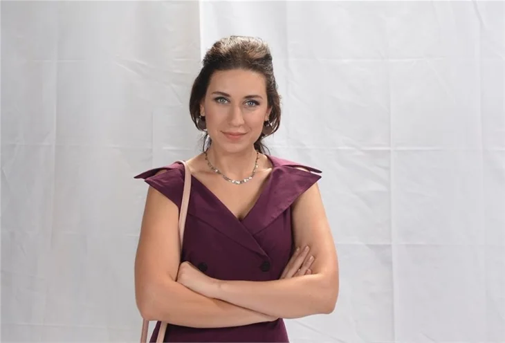 Ateşböceği dizisinde kim kimdir?