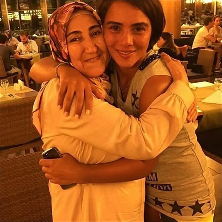Survivor Sabriye Şengül'e teklif yağıyor!
