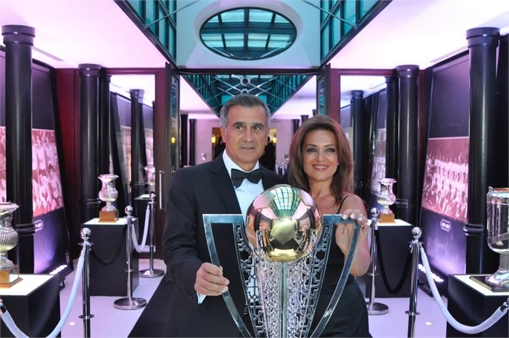 Beşiktaş şampiyonluğu görkemli bir balo ile kutladı