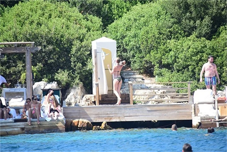 Balıklama out, sırtlama in!