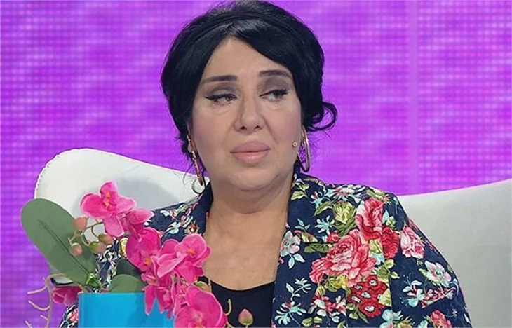 Nur Yerlitaş hastaneye kaldırıldı