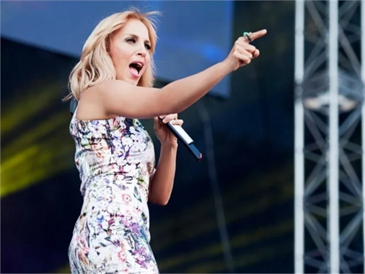 Sertab Erener'in paylaşımı tartışma konusu oldu!