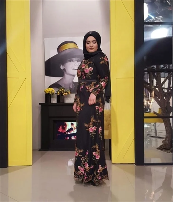Gelin adayı Hanife kolay para kazanmanın yolunu buldu!