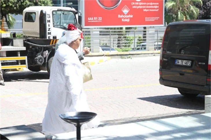 Bülent Ersoy makyajsız görüntülenince..