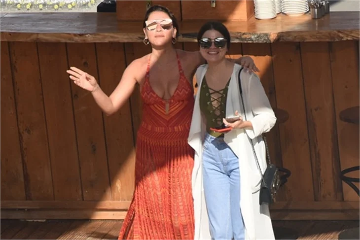 Derya Açıkgöz yakalanınca yüzünü gizledi!