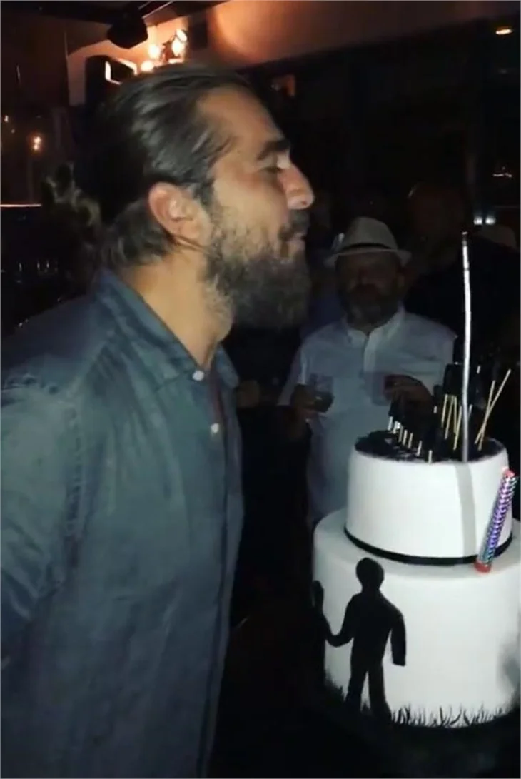 Engin Altan Düzyatan'a sürpriz parti