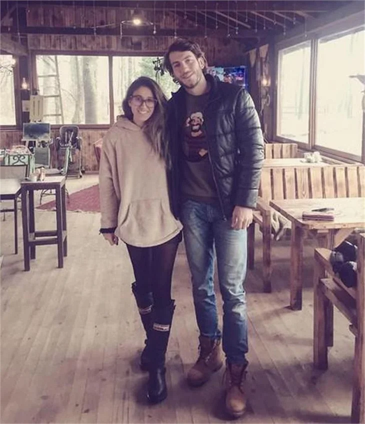 Ogeday Girişken sevgilisinden ayrıldı!