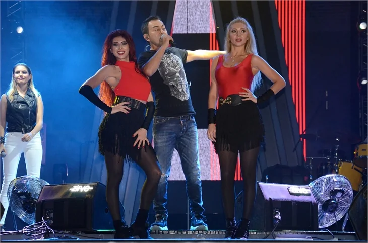 Serdar Ortaç’tan müjde: 2018’de bebek geliyor!