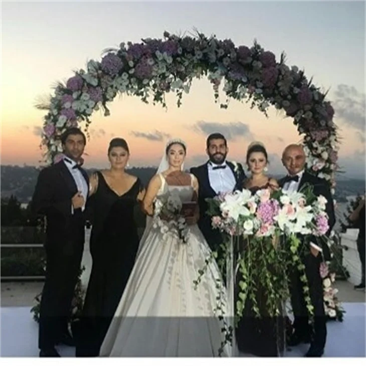 Merve Sevi ve Çalkan Algün evlendi!