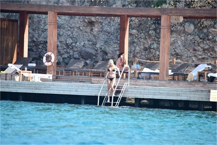 Elif Dürüst Bodrum'a damga vurdu!