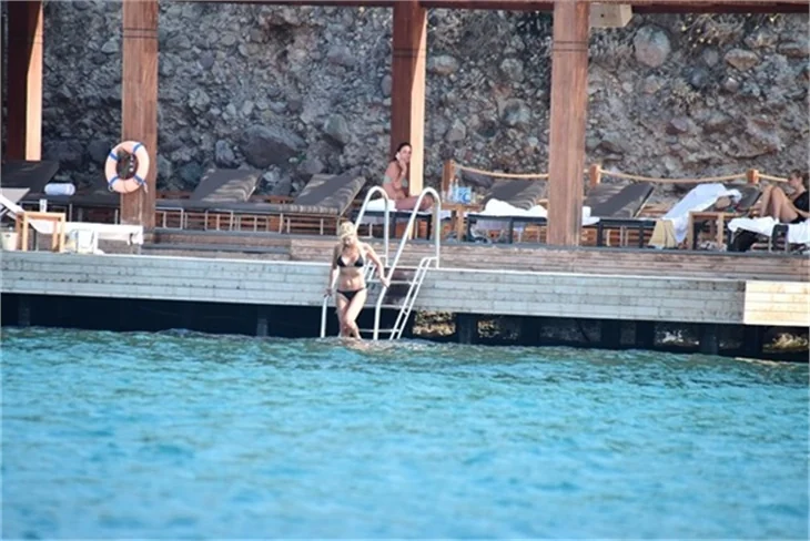 Elif Dürüst Bodrum'a damga vurdu!