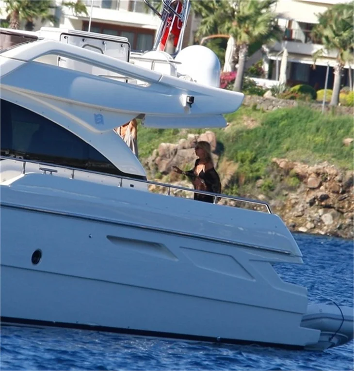 Elif Dürüst Bodrum'a damga vurdu!