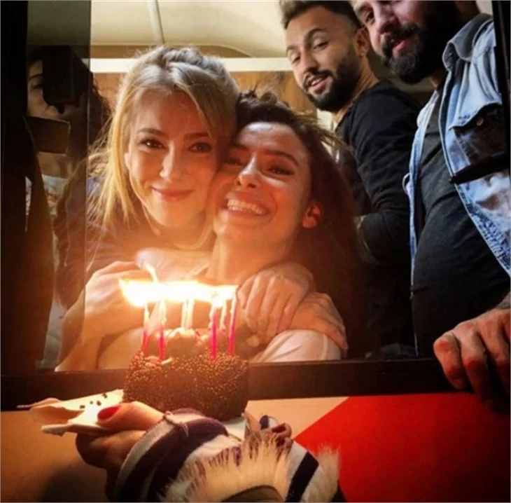 Elçin Sangu, yeni yaşını kutladı!