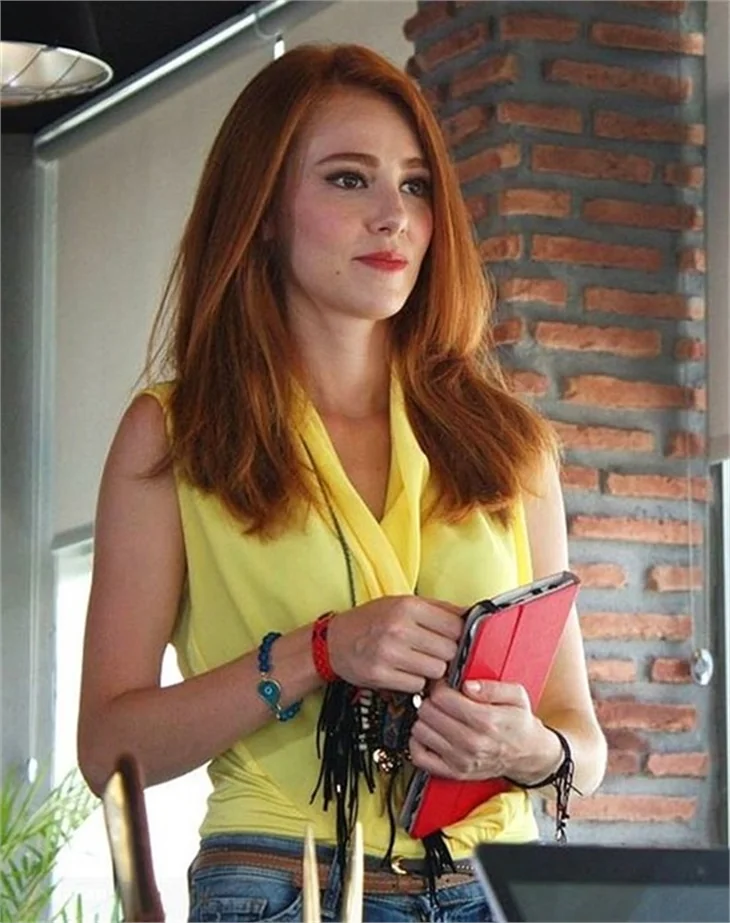 Elçin Sangu, yeni yaşını kutladı!