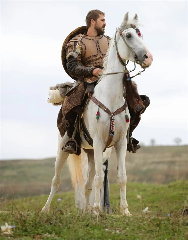 Engin Altan Düzyatan, Diriliş Ertuğrul açıklaması!