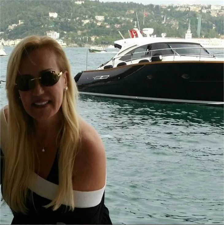 Filiz Aker'in dikkat çeken fotoğrafları