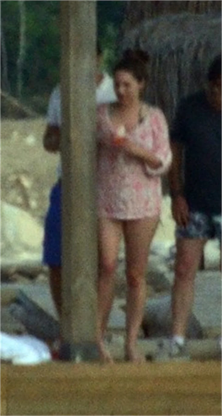 Kelly Brook, Bodrum'da çocuklar gibi eğlendi!