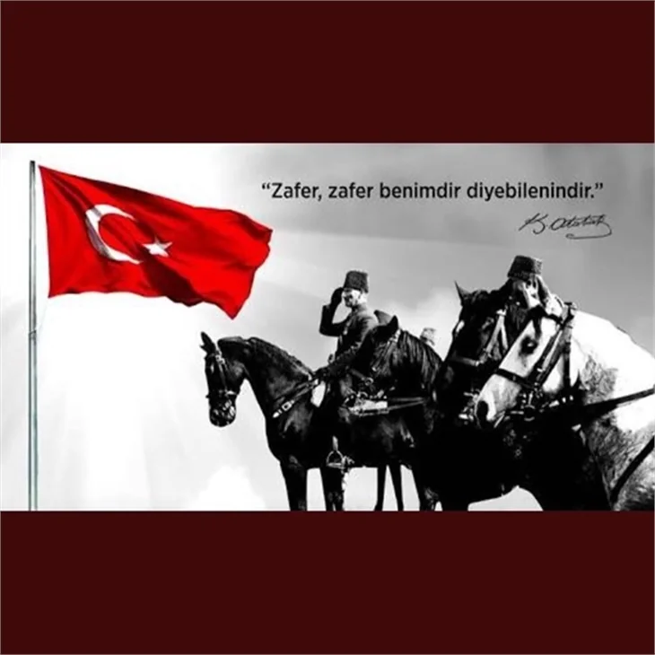 Ünlülerin 30 Ağustos mesajları!