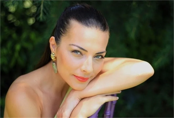 Burcu Kara'dan annelik itirafları!