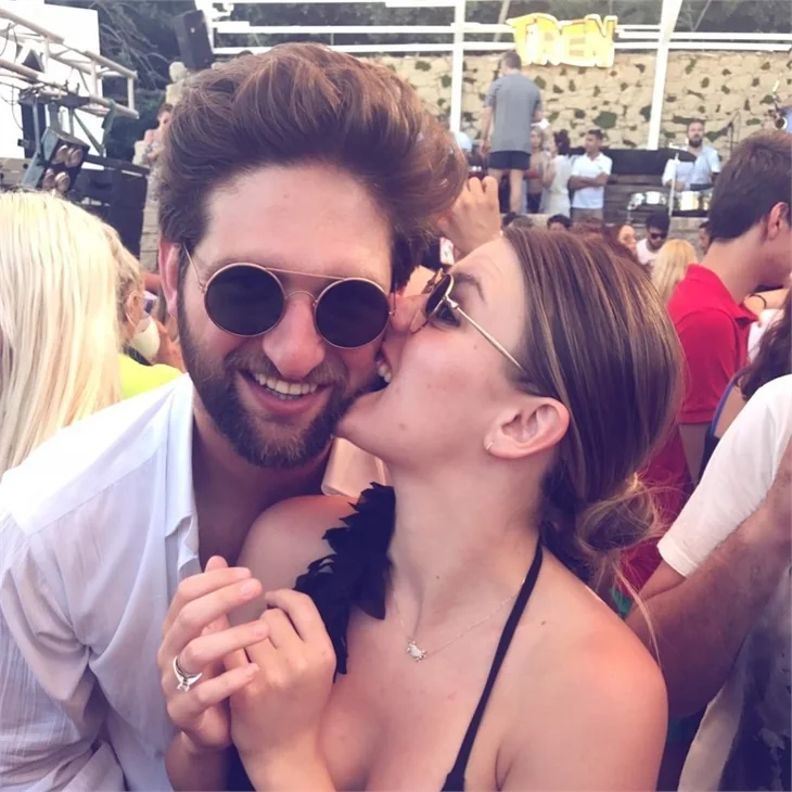 Gizem Karaca ve Kemal Ekmekçi'nin düğün davetiyesi ortaya çıktı!