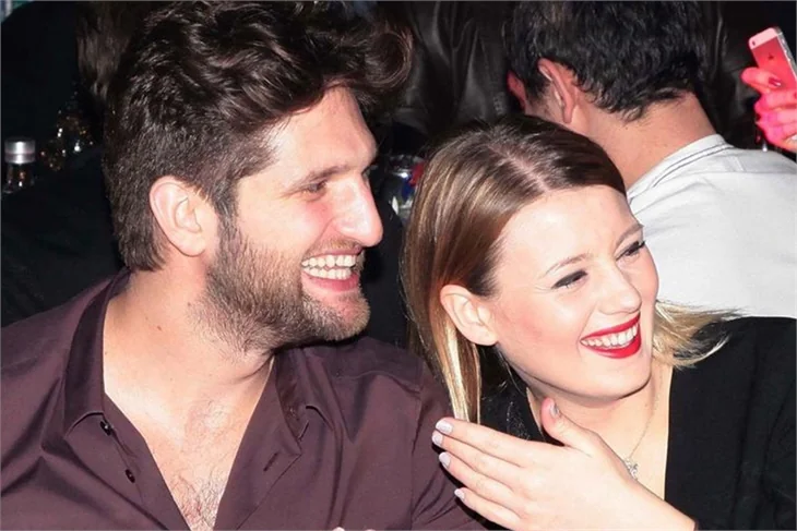 Gizem Karaca ve Kemal Ekmekçi'nin düğün davetiyesi ortaya çıktı!
