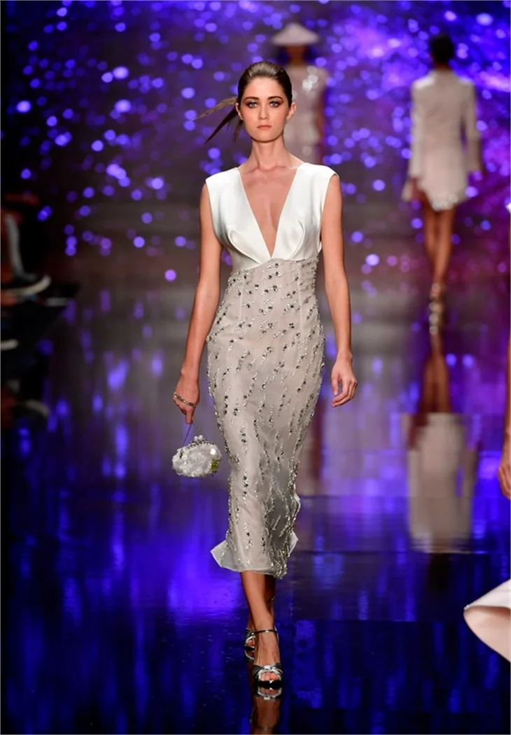 Fashion Week İstanbul'da Özgür Masur defilesi!