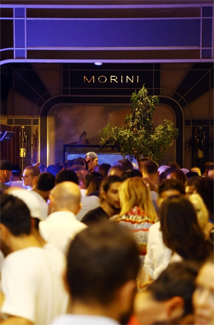 Ünlüler Morini'de partiledi!