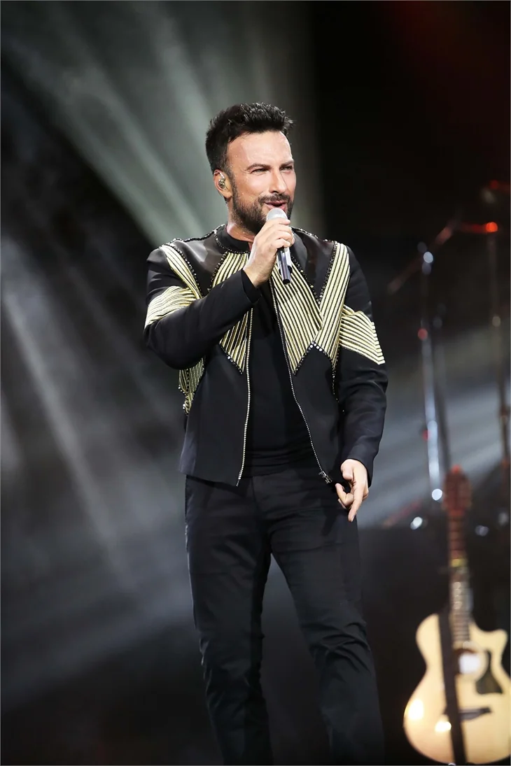 Ünlü isimler Tarkan konserine akın etti!