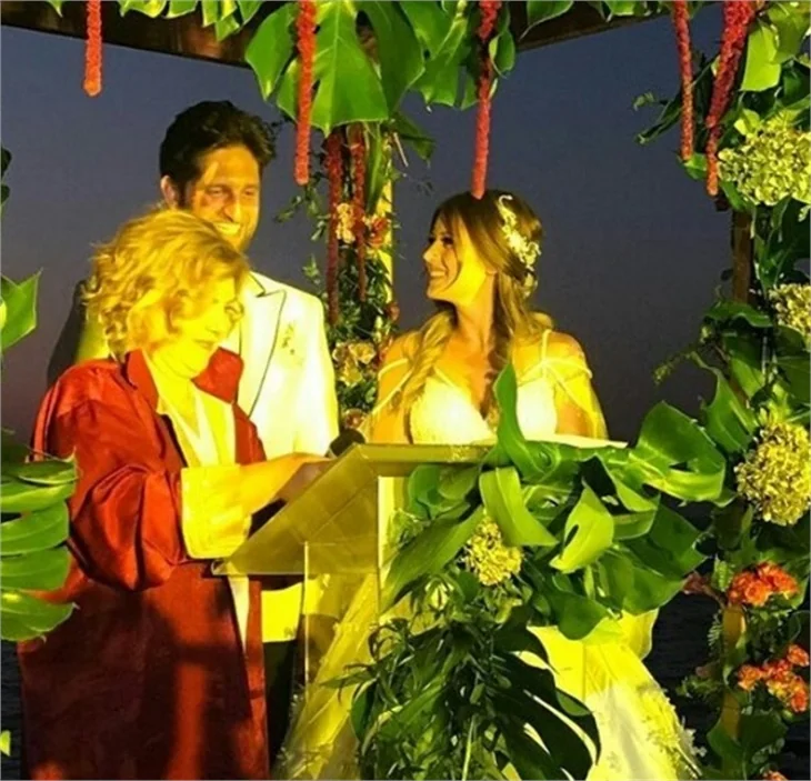 Gizem Karaca ile Kemal Ekmekçi evlendi!
