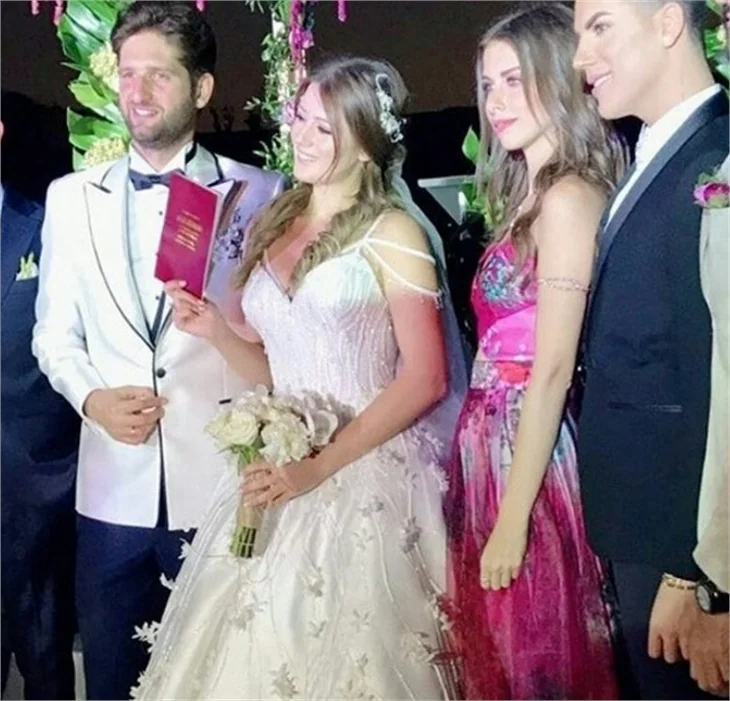 Gizem Karaca ile Kemal Ekmekçi evlendi!