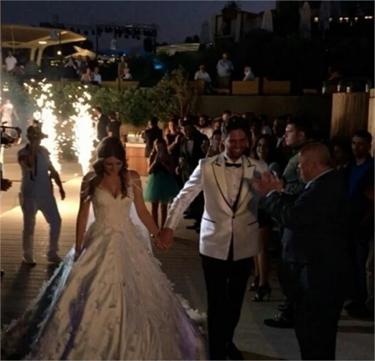 Gizem Karaca ile Kemal Ekmekçi evlendi!