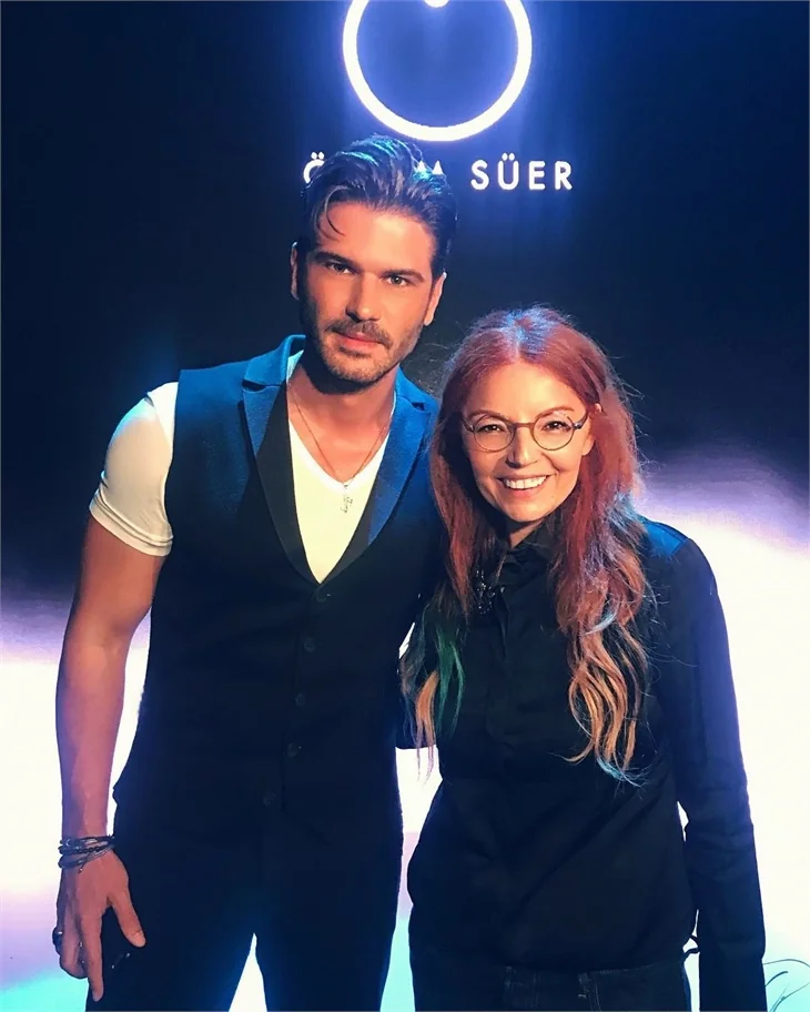 Almeda Abazi büyüledi!